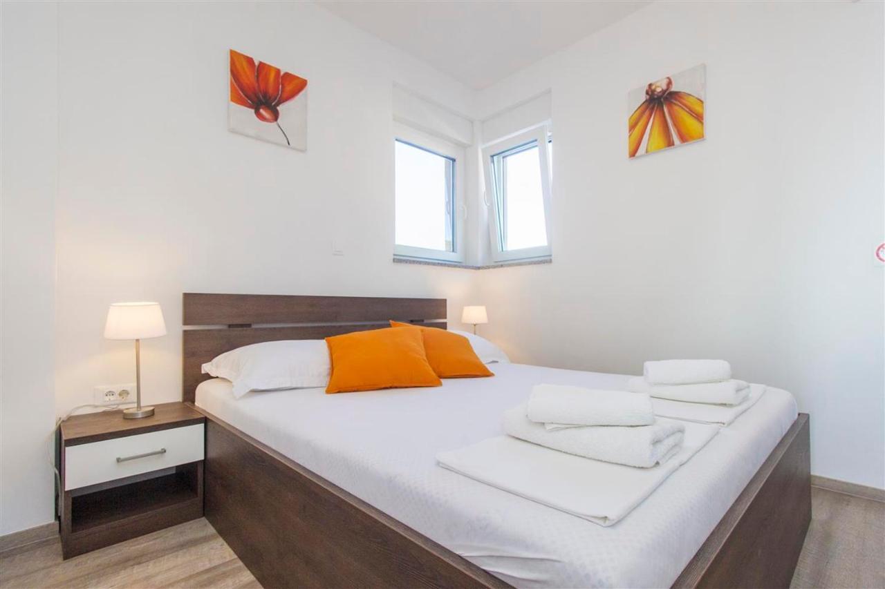 Villa Top Of Murter, Two Bedroom Apartment Ngoại thất bức ảnh