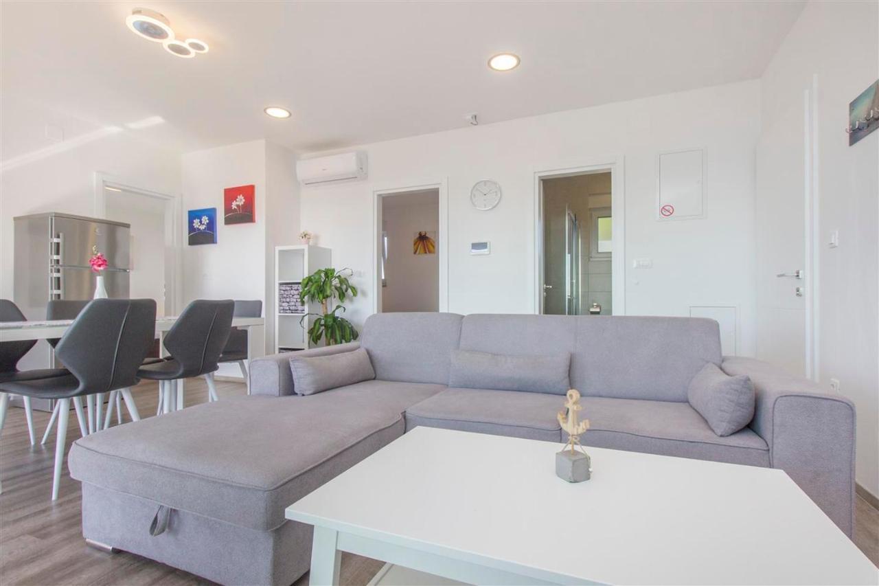 Villa Top Of Murter, Two Bedroom Apartment Ngoại thất bức ảnh